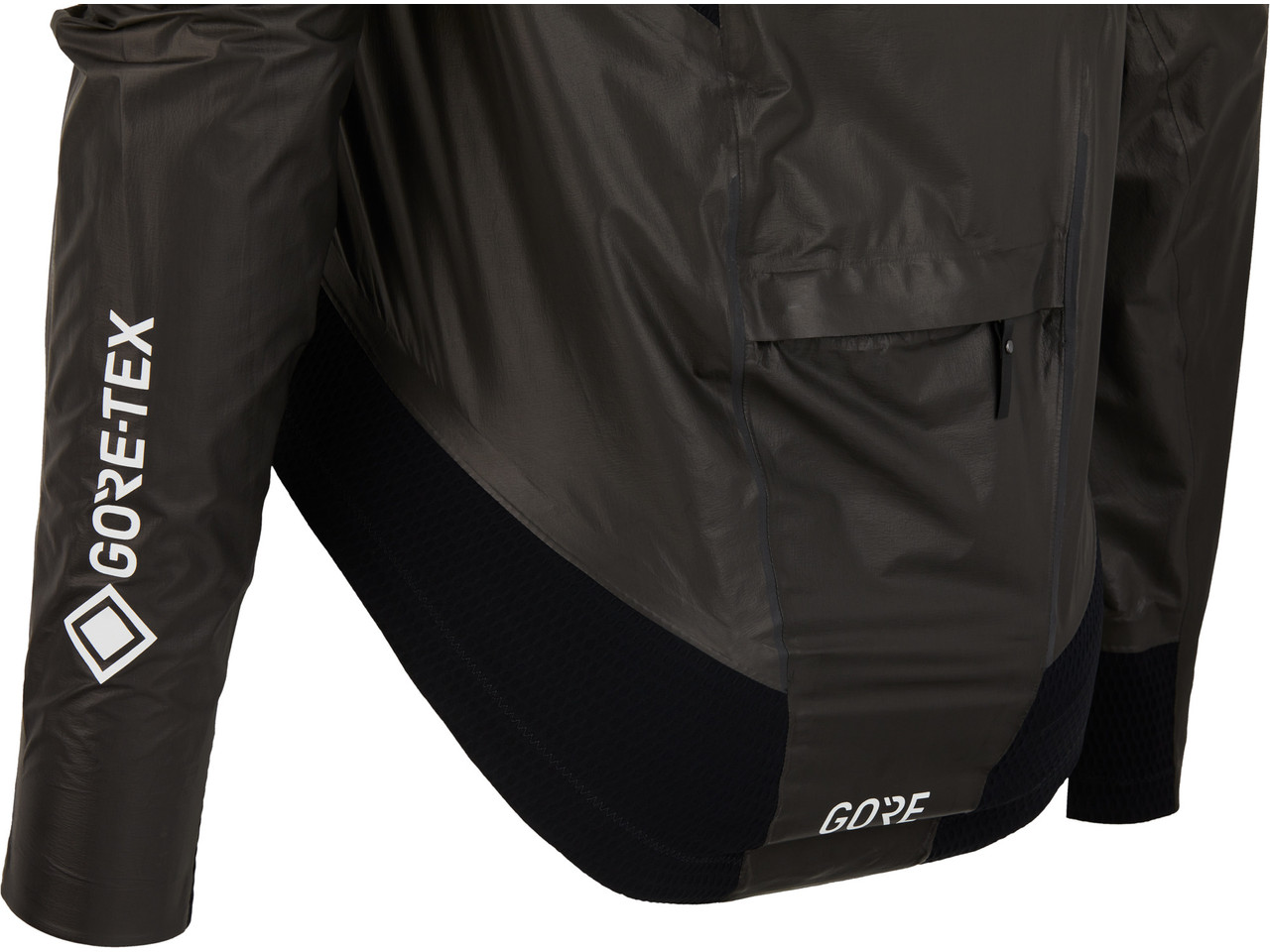 Review: Gore Wear H5 Gore-Tex Shakedry Jacket